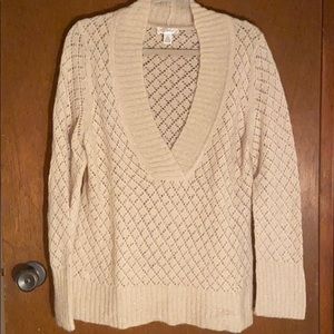 Ann Taylor Loft crocheted vneck sweater